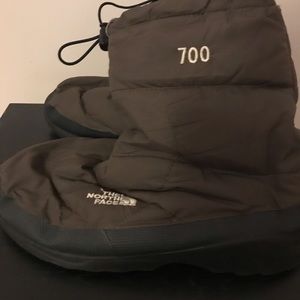 Men’s North Face winter boots